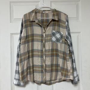 Maurice’s Long Sleeve Plaid Button Up Women’s Medium